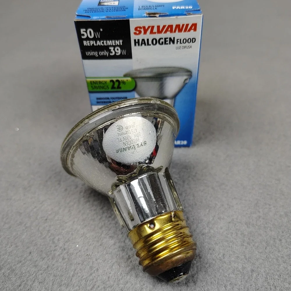 Sylvania 50 Watt Par 20 Flood Light Bulb 30⁰ Angle 475 Lumens Warm Lot Of 2 New